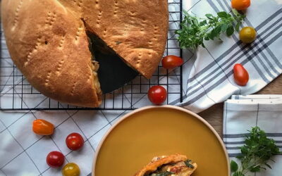 Pizza ripiena aux épinards, pancetta et champignons 🍅 🍕